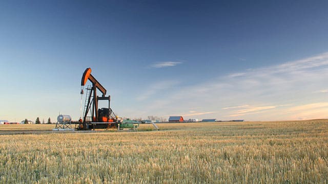 Crude oil and equivalent products production up 9.6%