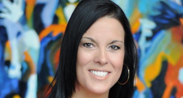 Lisa ‘Longball’ Vlooswyk encourages people to go the distance