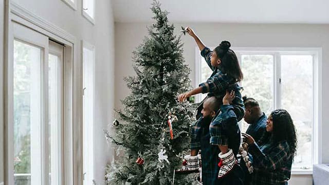What your Christmas tree says about your leadership style