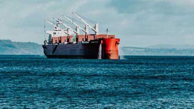 Roadblocks persist to capping Russian crude exports