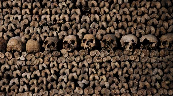 Fear of erasure fuels Artsakh exodus