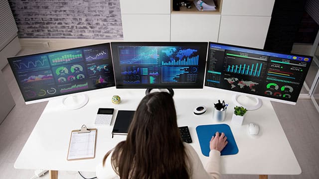 If you build a data lakehouse, will they come?